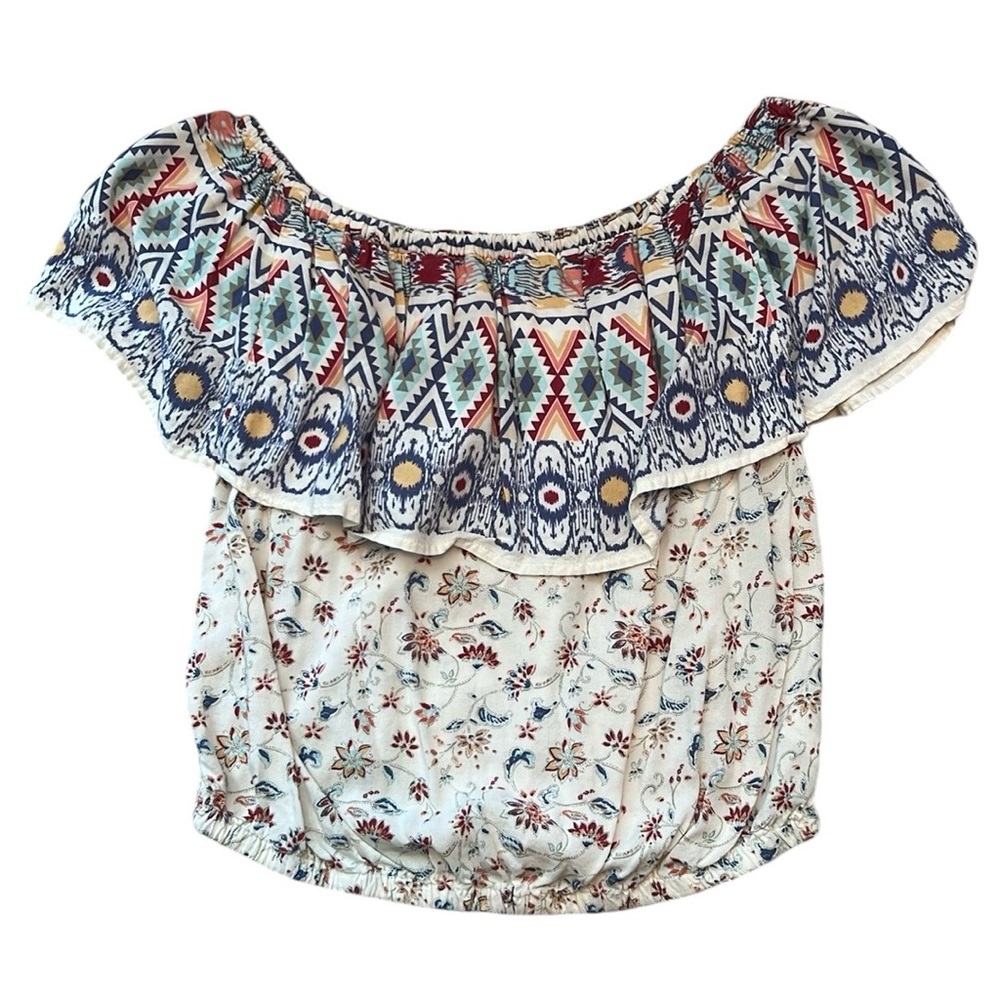 🌻 Hollister Off The Shoulder Aztec and Floral Print Top